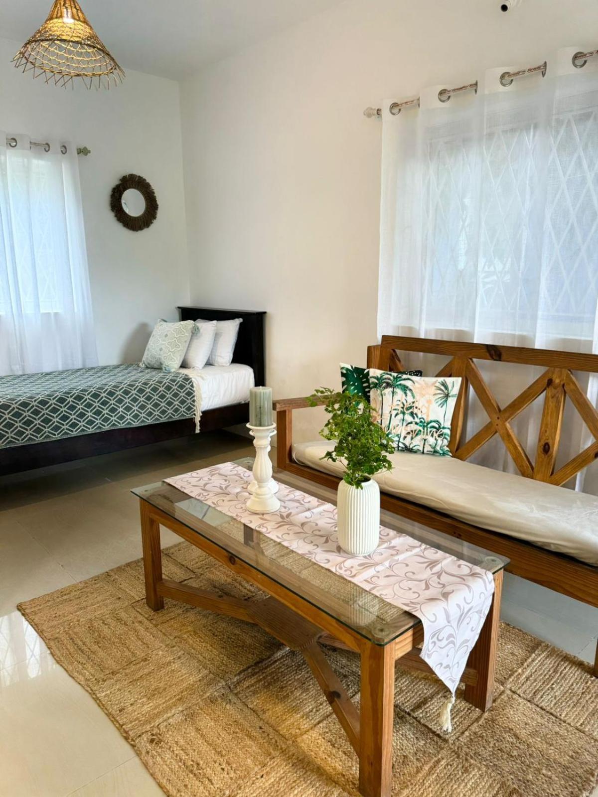 Kingfisher Blues Siolim Exterior photo